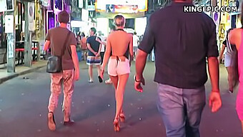 Turista Del Sesso A Bangkok Si Gode Un Incontro Caldo Con Una Giovane Barista Thailandese