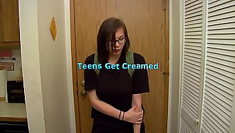 Teen Bekommt Creampie Vom Vater Der Freundin Beim Oralsex