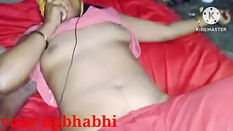 หีแน่น Desi Bhabhi ดูดและเย็ดคนแก่ในวิดีโอร้อนแรง