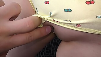 First-Time Oral And Handjobs With Young Friend'S Daughter