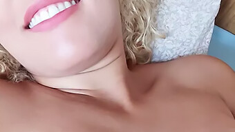 Pov Video Prijazne Blondinke Iz Brazilije