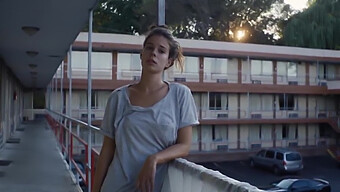 Lailacosta In Un'Avventura Selvaggia Ad Alta Definizione - Film 2018